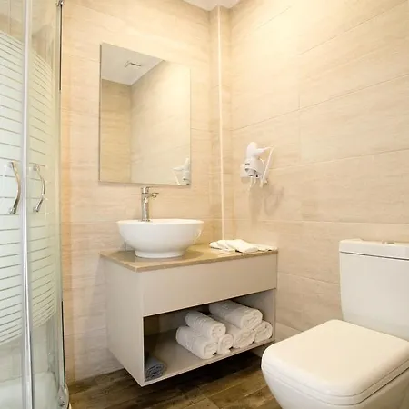 Hyperion Hotell 3*