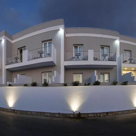 Hyperion Hotel Myrties