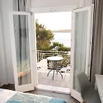 Hotel Hyperion 3*