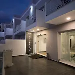 Hotel Hyperion