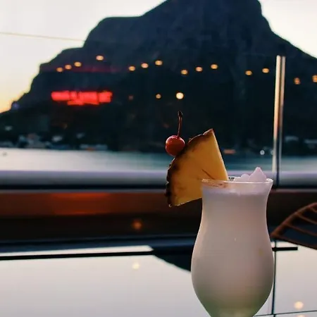 Hotel Hyperion Myrties