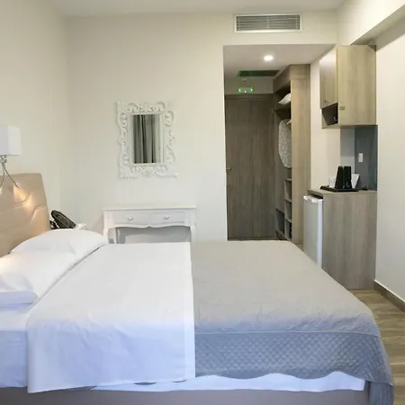 Hyperion Hotel